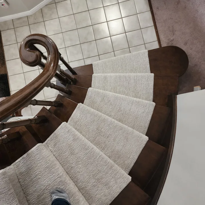 Staircase finished and recarpeted by JD Flooring
